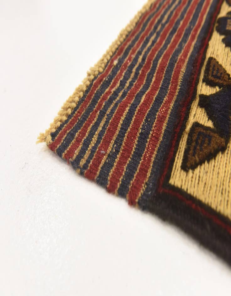 Detail image of 4' 4 x 6' 4 Hand Knotted Sumak Wool Rug