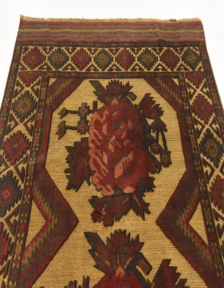 Detail image of  4' 3 x 6' 2  Hand Knotted Sumak Wool Rug