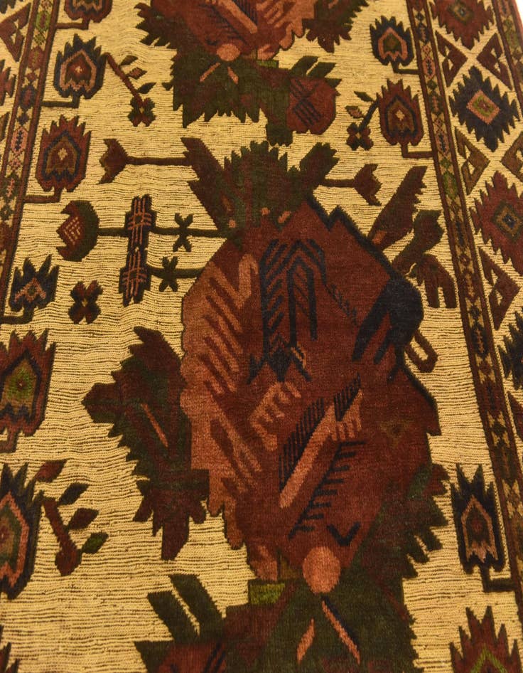 Detail image of  4' 2 x 6' 6  Hand Knotted Sumak Wool Rug