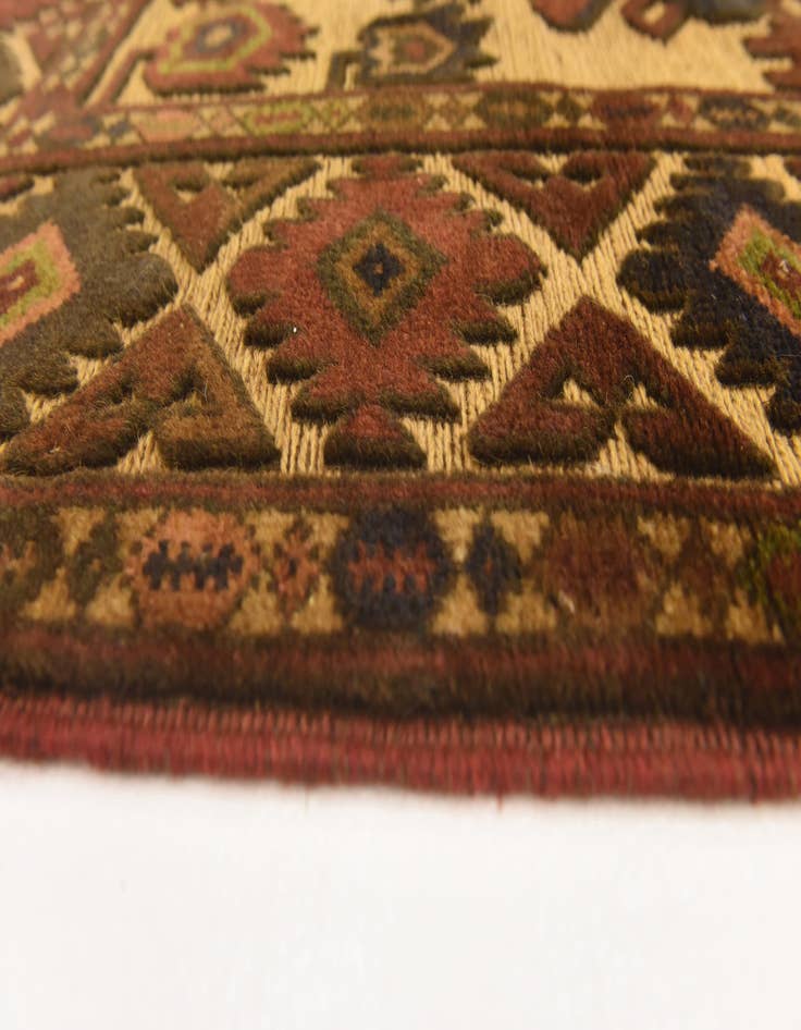 Detail image of  4' 2 x 6' 6  Hand Knotted Sumak Wool Rug