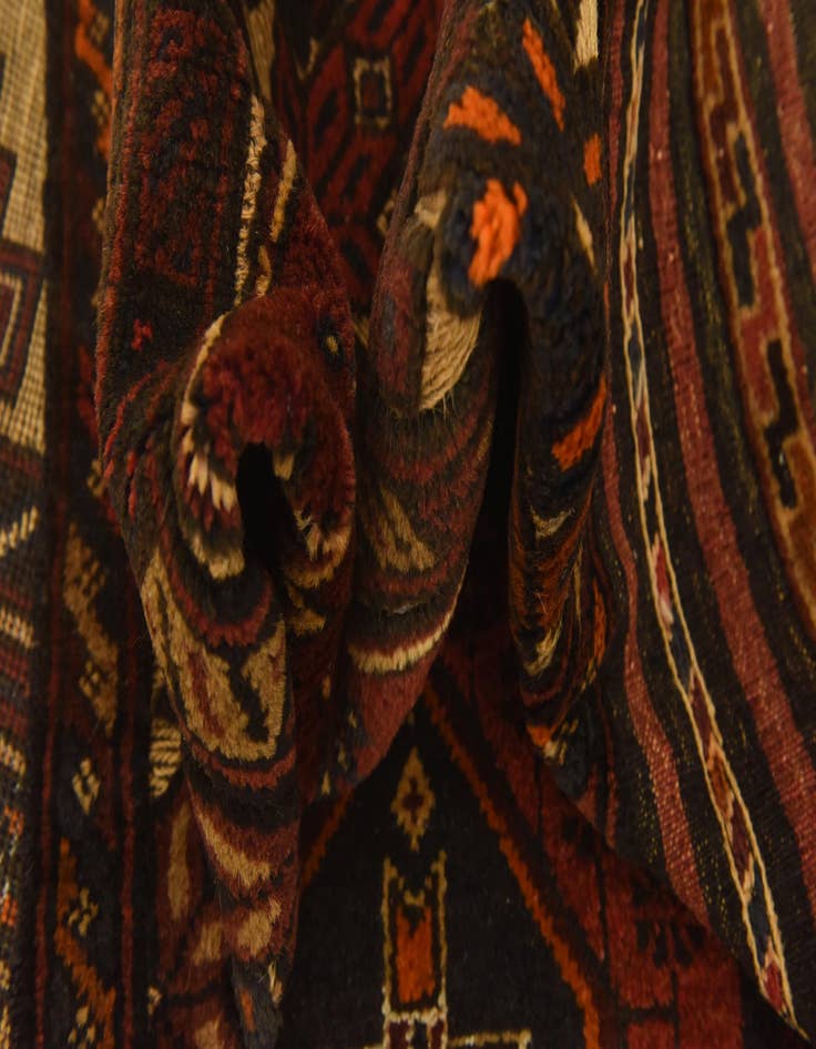 Detail image of  4' 1 x 6' 9  Hand Knotted Sumak Wool Rug