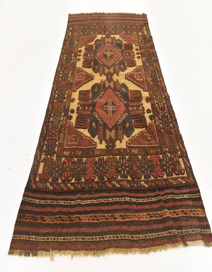 Detail image of  4' 1 x 6' 9  Hand Knotted Sumak Wool Rug