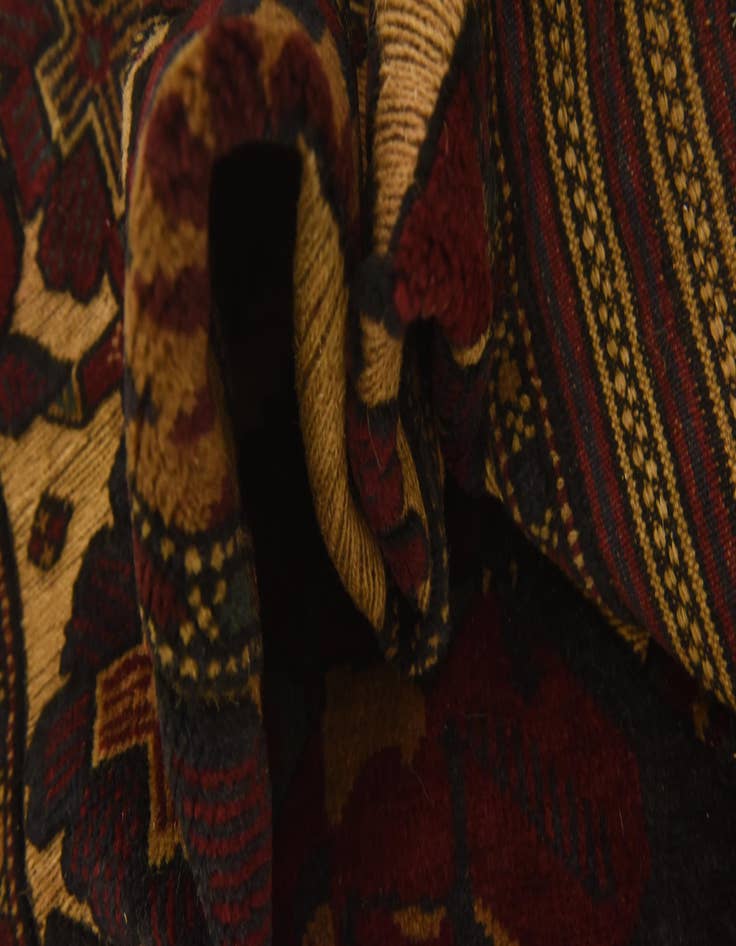 Detail image of  4' 3 x 6' 2  Hand Knotted Sumak Wool Rug