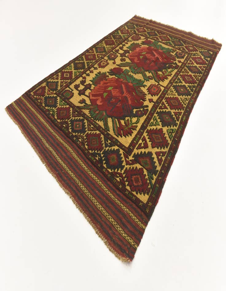 Detail image of  4' 1 x 6' 6  Hand Knotted Sumak Wool Rug