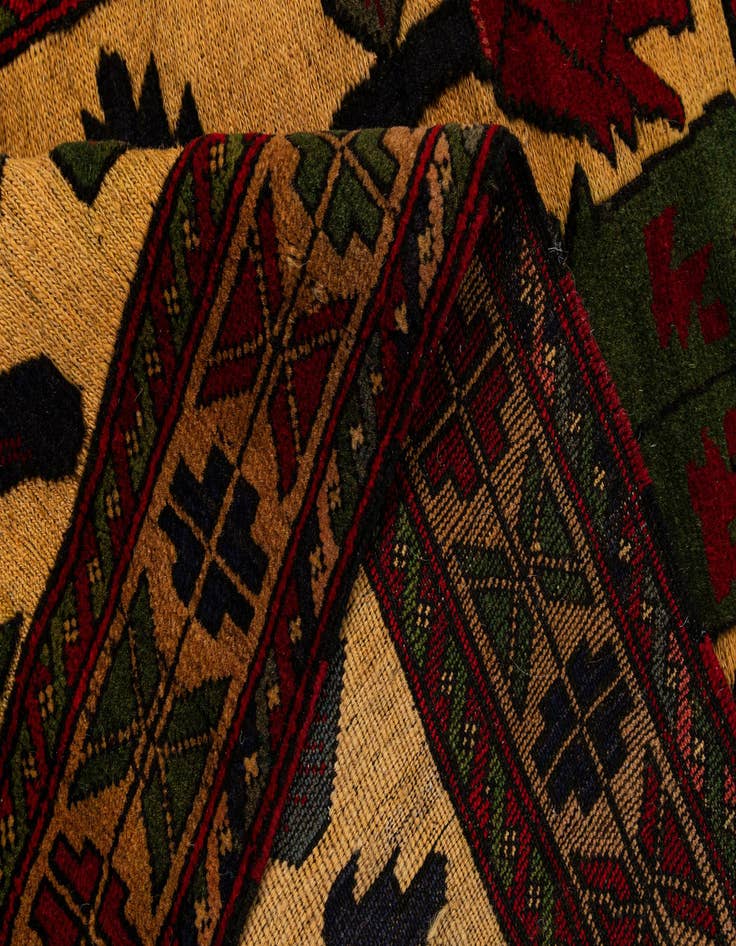 Detail image of  2' 10 x 4' 8  Hand Knotted Sumak Wool Rug