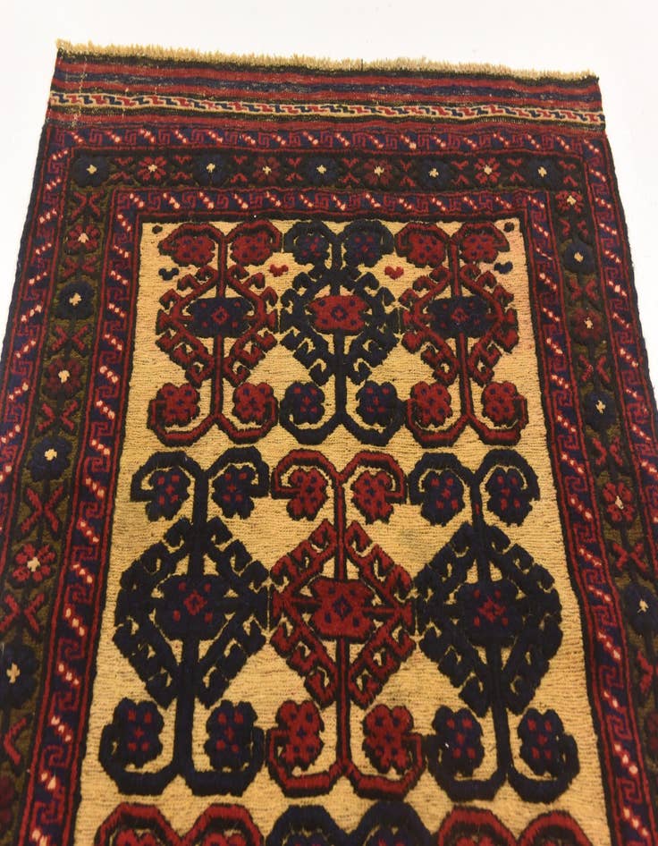 Detail image of  2' 11 x 4' 8  Hand Knotted Sumak Wool Rug