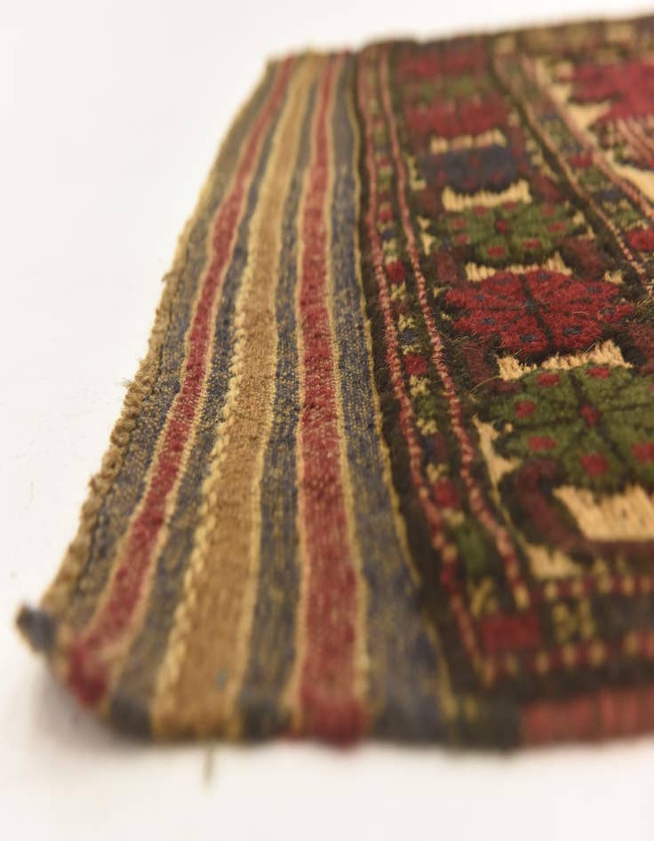 Detail image of  2' 10 x 4' 7  Hand Knotted Sumak Wool Rug