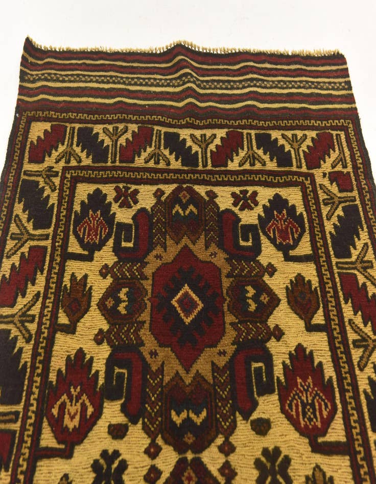 Detail image of  3' x 4' 10  Hand Knotted Sumak Wool Rug