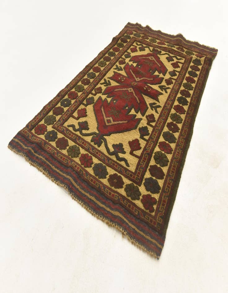 Detail image of  2' 10 x 4' 7  Hand Knotted Sumak Wool Rug