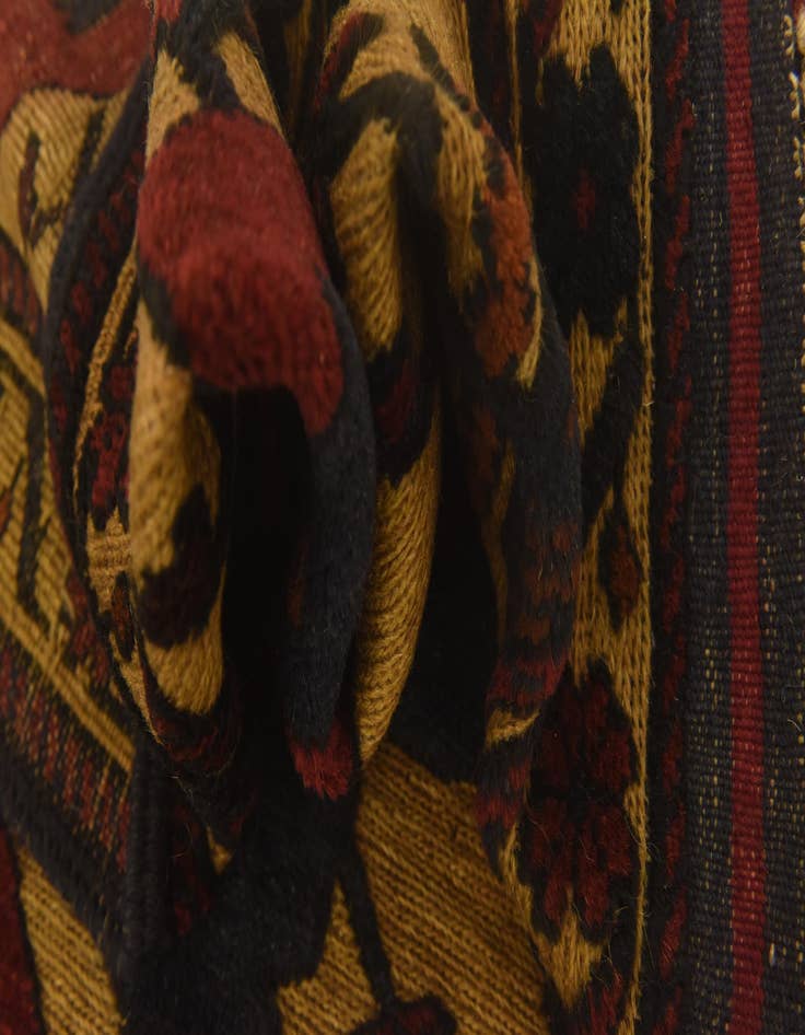 Detail image of  3' 1 x 5'  Hand Knotted Sumak Wool Rug