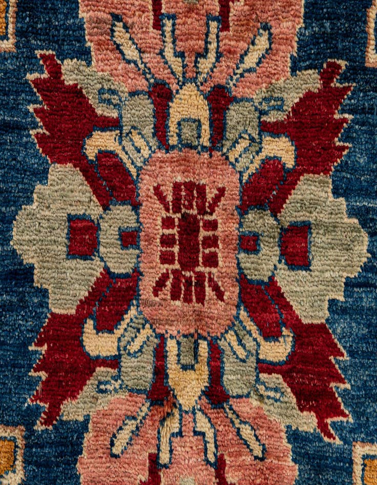 Detail image of  4' 11 x 6' 10  Hand Knotted Ziegler Wool Rug