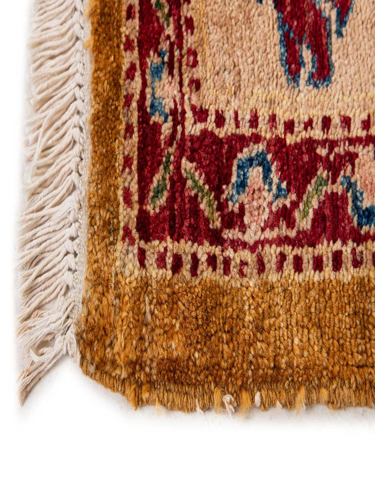 Detail image of  5' 1 x 7' 3  Hand Knotted Ziegler Wool Rug