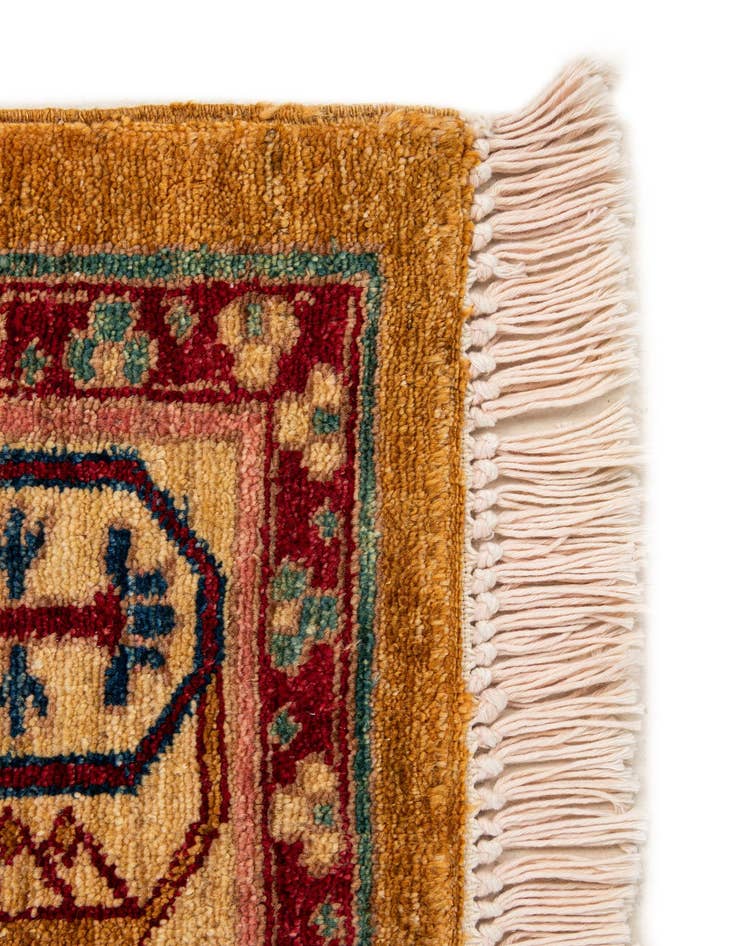 Detail image of  5' 1 x 6' 8  Hand Knotted Ziegler Wool Rug