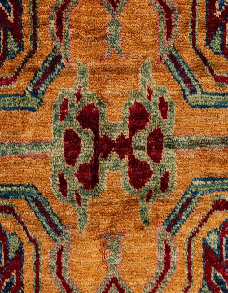Detail image of  5' x 6' 11  Hand Knotted Ziegler Wool Rug