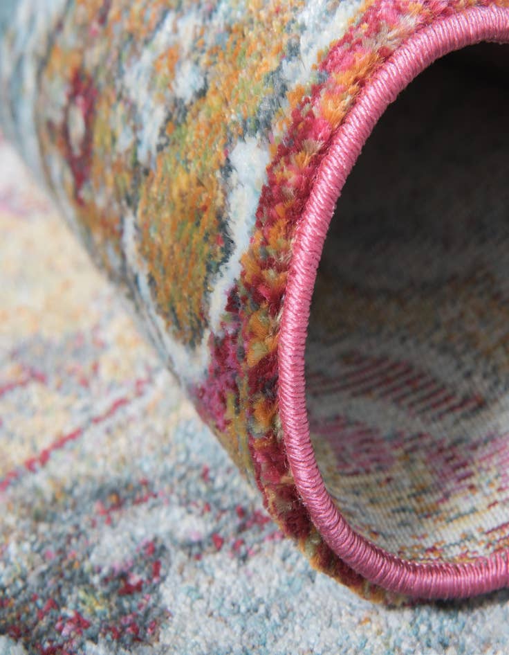 Detail image of  8' x 8' Santiago Round Rug