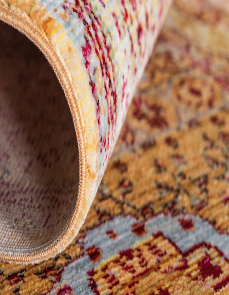 Detail image of  2' 7 x 13' Alexis Runner Rug