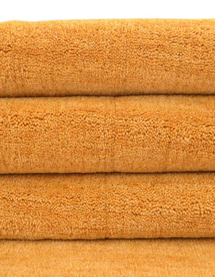 Detail image of  2' 7 x 6' 7  Hand Knotted Solid Gabbeh Wool Runner Rug