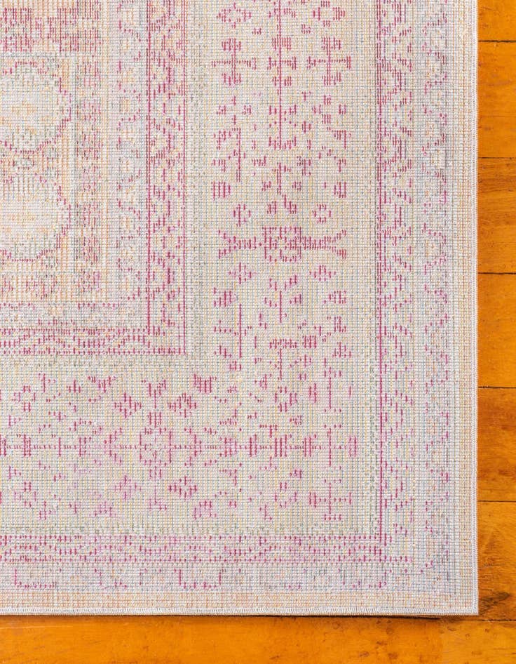 Detail image of  8' x 8' Alexis Square Rug