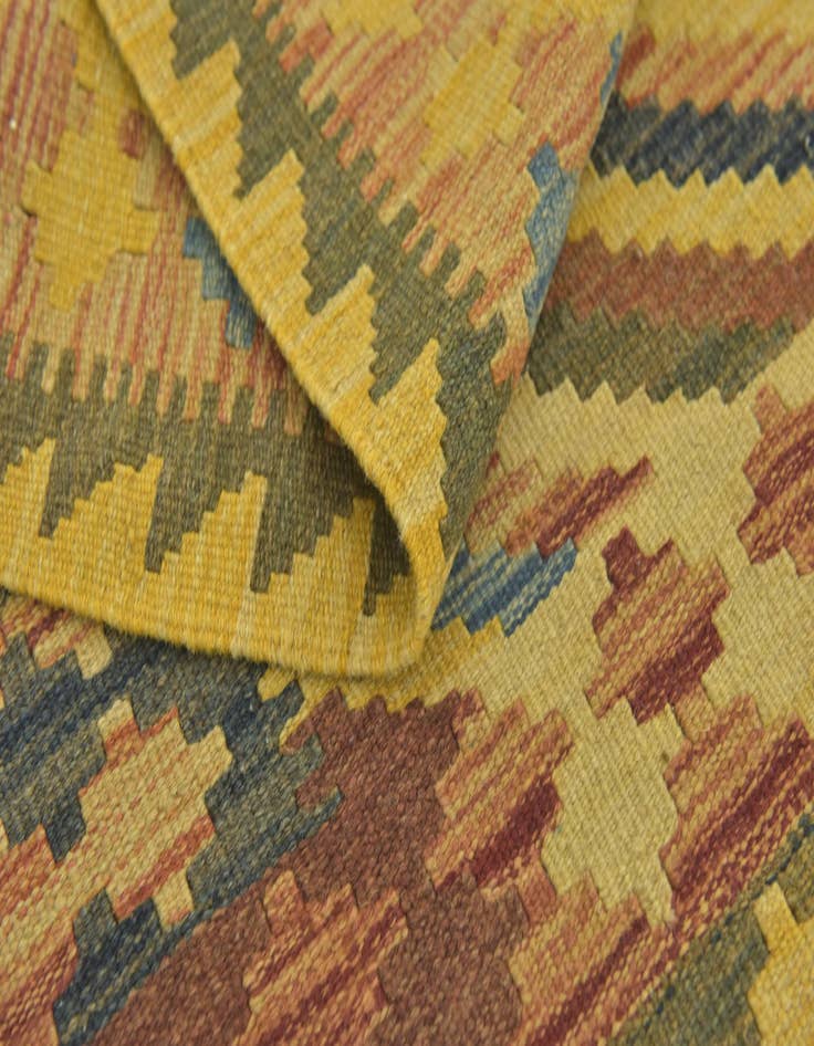 Detail image of  3' 2 x 3' 7  Hand Woven Kilim Maymana Wool Square Rug