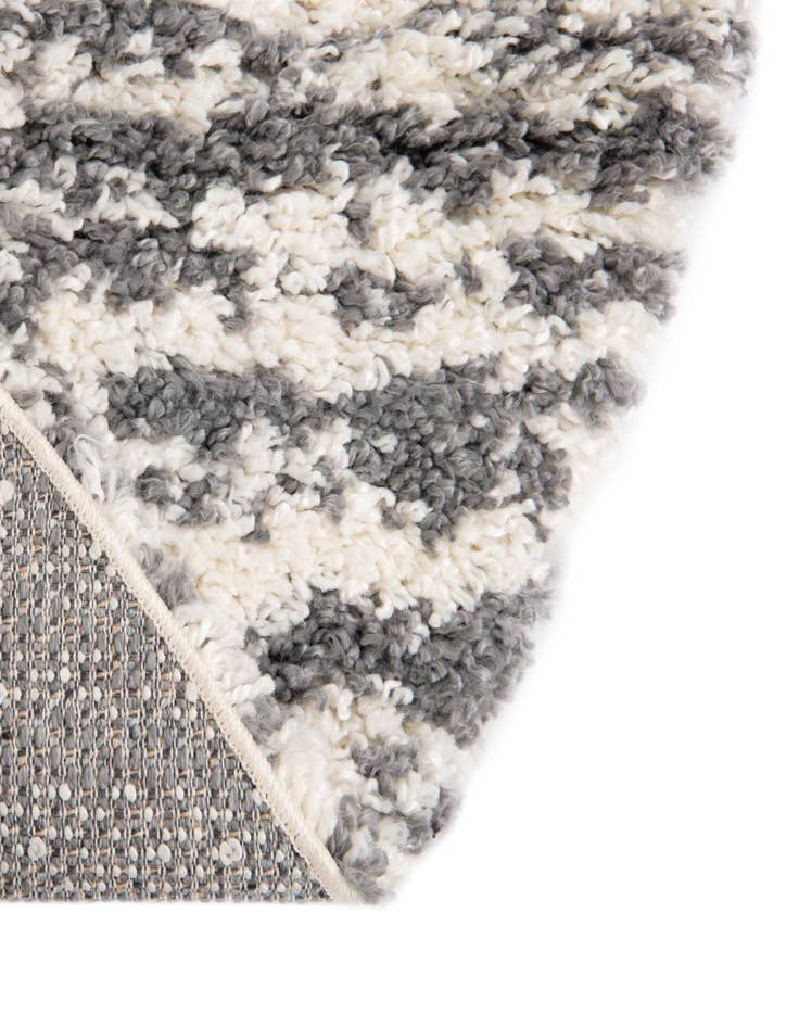 Detail image of  7' 10 x 9' 10 Serenity Shag Oval Rug