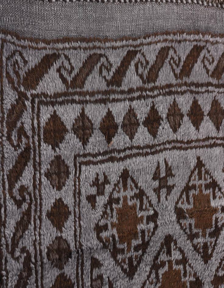 Detail image of  3' 2 x 5' 6  Hand Knotted Balouch Wool Rug