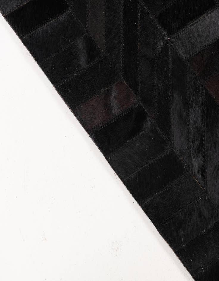 Detail image of  5' 1 x 8' Cowhide Leather Rug