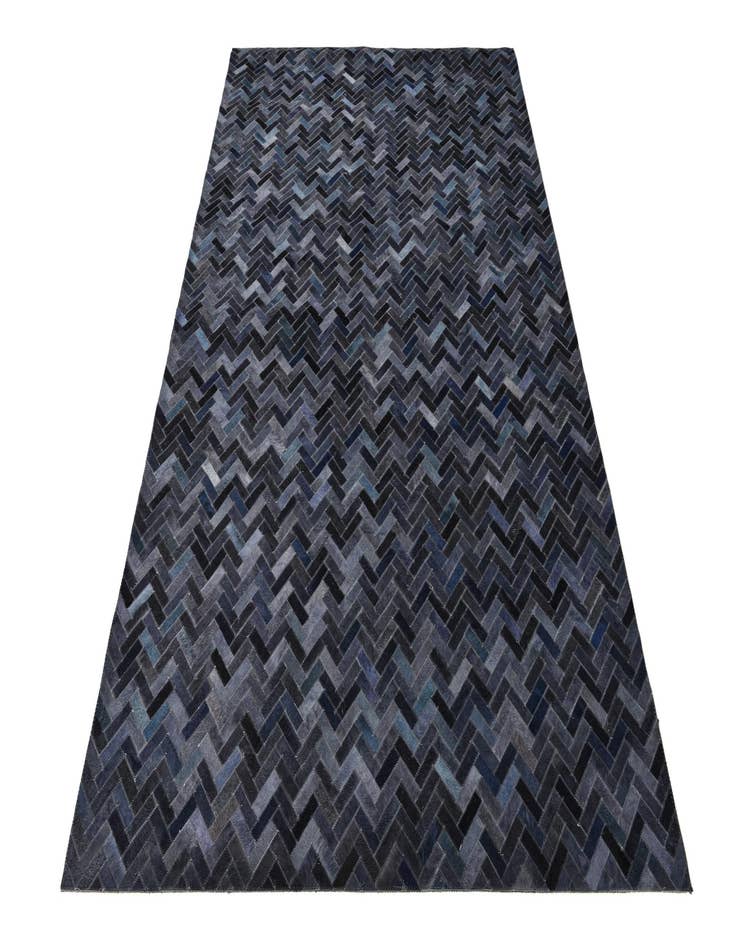 Detail image of  5' 2 x 8' Cowhide Rug