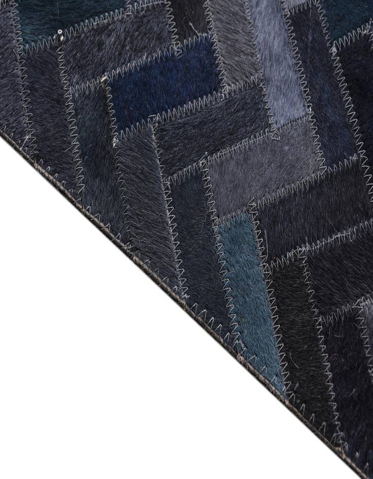 Detail image of  5' 2 x 8' Cowhide Rug