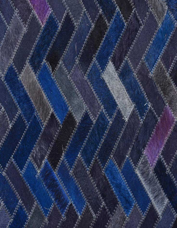 Detail image of  5' x 7' 10 Cowhide Rug