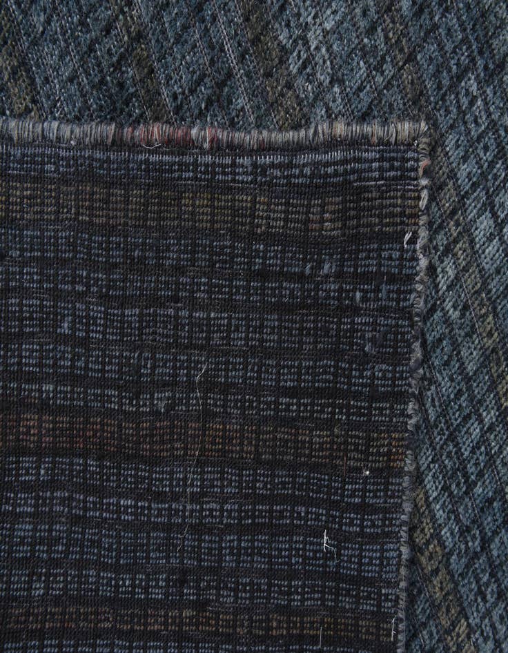 Detail image of  7' 10 x 9' 11  Hand Knotted Darya Wool Rug