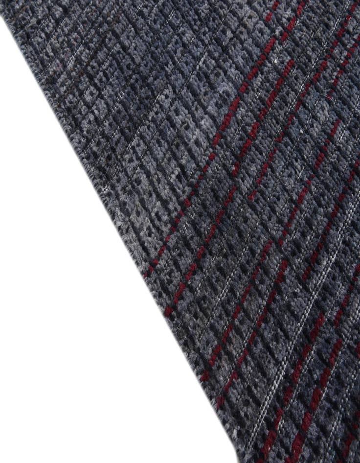 Detail image of  6' 6 x 10'  Hand Knotted Darya Wool Rug