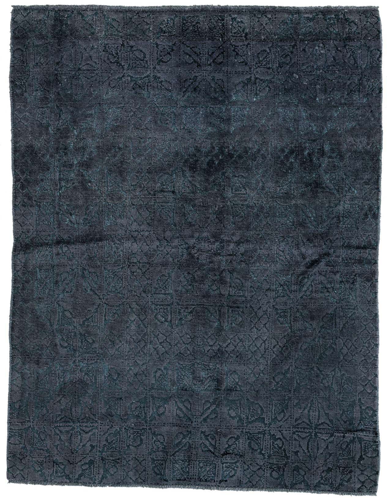 A 5x8 rectangular Darya rug in shades of gray and silver with a subtle modern oriental pattern and textured pile.