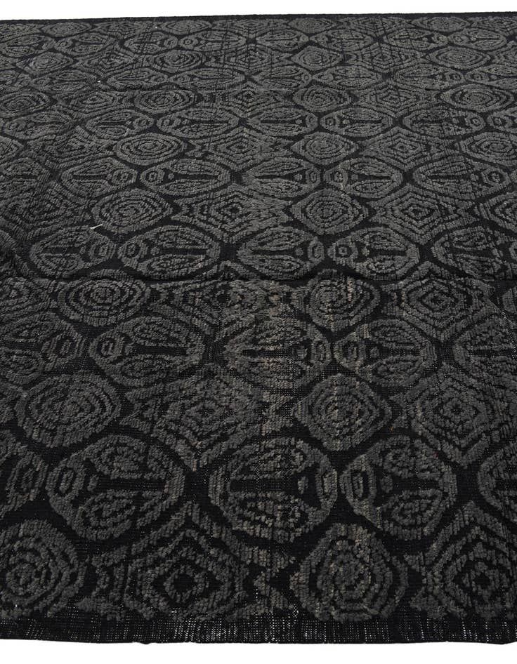 Detail image of  9' 8 x 12' 4  Hand Knotted Darya Wool Rug