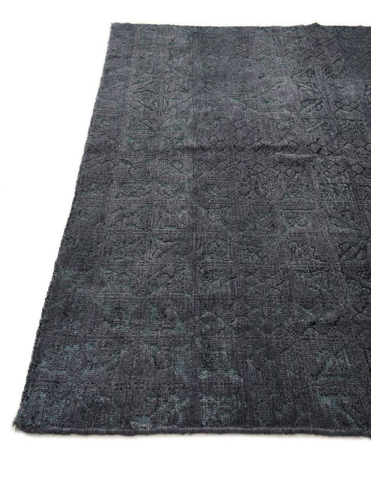 Detail image of  6' x 9' 2  Hand Knotted Darya Wool Rug