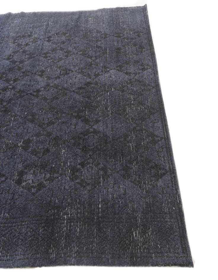 Detail image of  6' 7 x 9' 4  Hand Knotted Darya Wool Rug