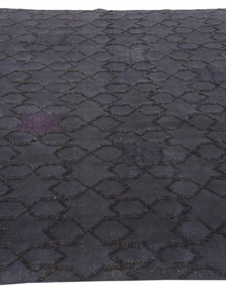 Detail image of  6' 1 x 9' 3  Hand Knotted Darya Wool Rug