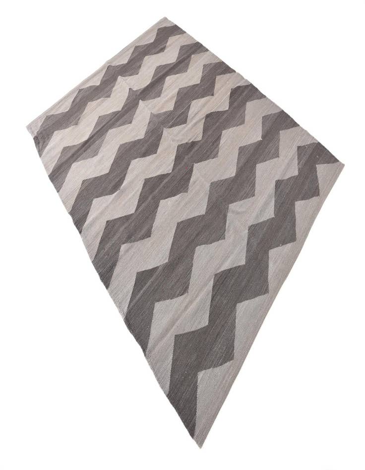 Detail image of  5' x 6' 4  Hand Woven Kilim Modern Wool Rug