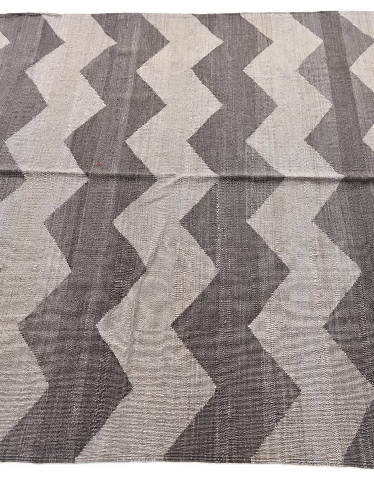 Detail image of  5' x 6' 4  Hand Woven Kilim Modern Wool Rug