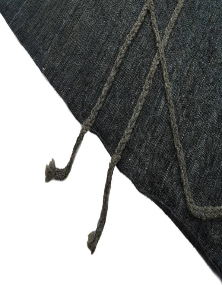 Detail image of  9' 9 x 12' 7  Hand Woven Kilim Modern Wool Rug