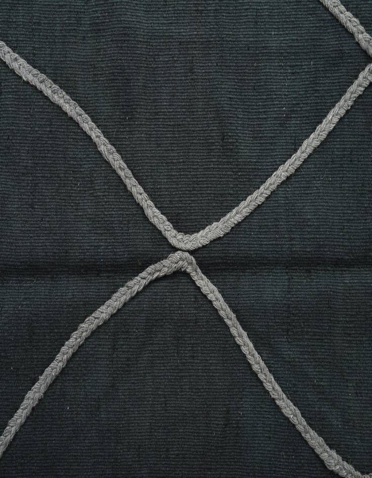 Detail image of  3' 4 x 4' 10  Hand Woven Kilim Modern Wool Rug