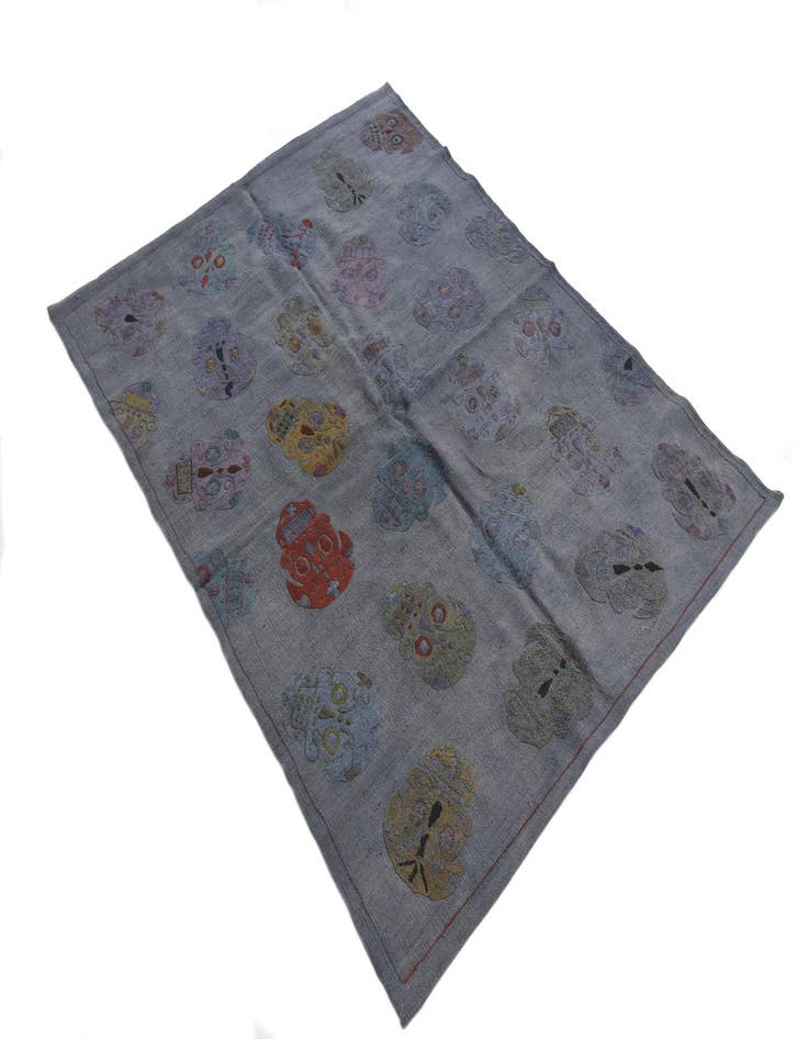 Detail image of  4' 3 x 5' 6  Hand Woven Kilim Suzani Wool Rug