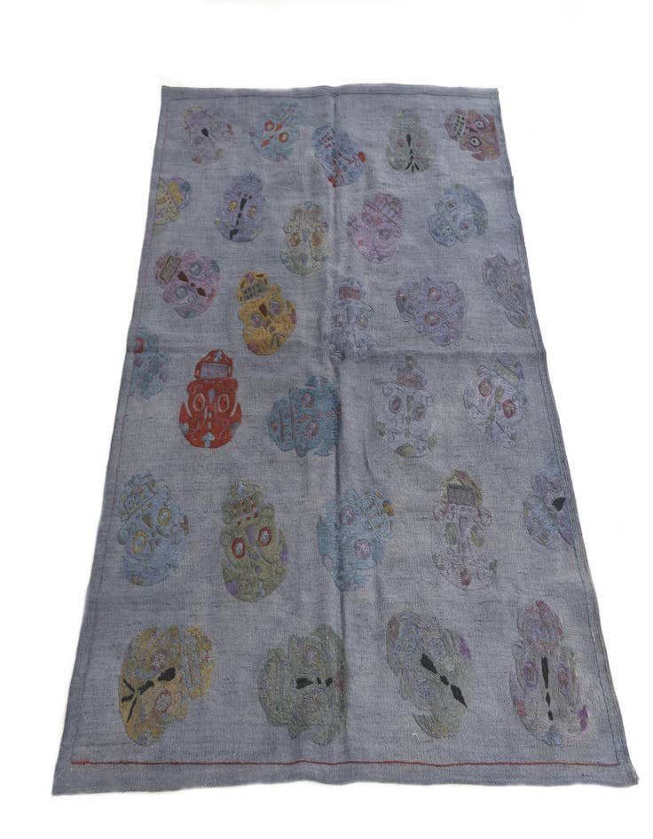 Detail image of  4' 3 x 5' 6  Hand Woven Kilim Suzani Wool Rug