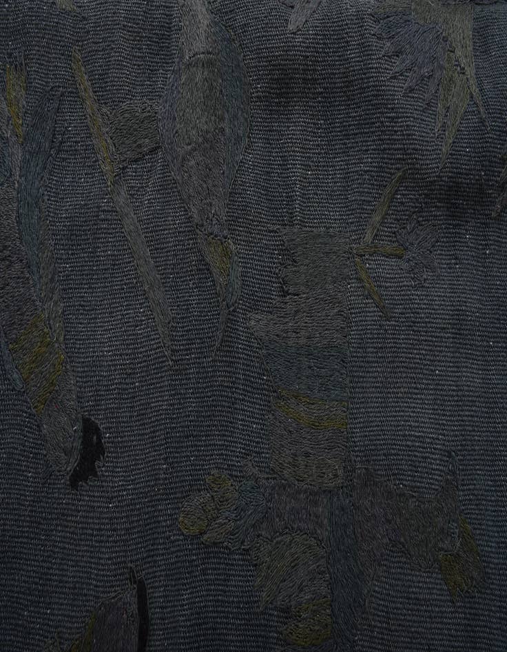 Detail image of  4' 1 x 5' 8  Hand Woven Kilim Suzani Wool Rug