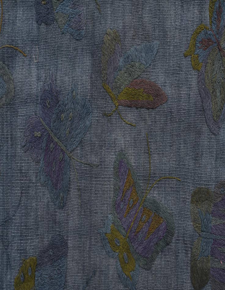 Detail image of  3' 5 x 4' 6  Hand Woven Kilim Suzani Wool Rug