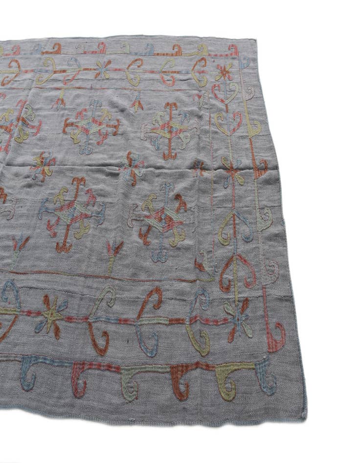 Detail image of  5' 5 x 7' 10  Hand Woven Kilim Suzani Wool Rug