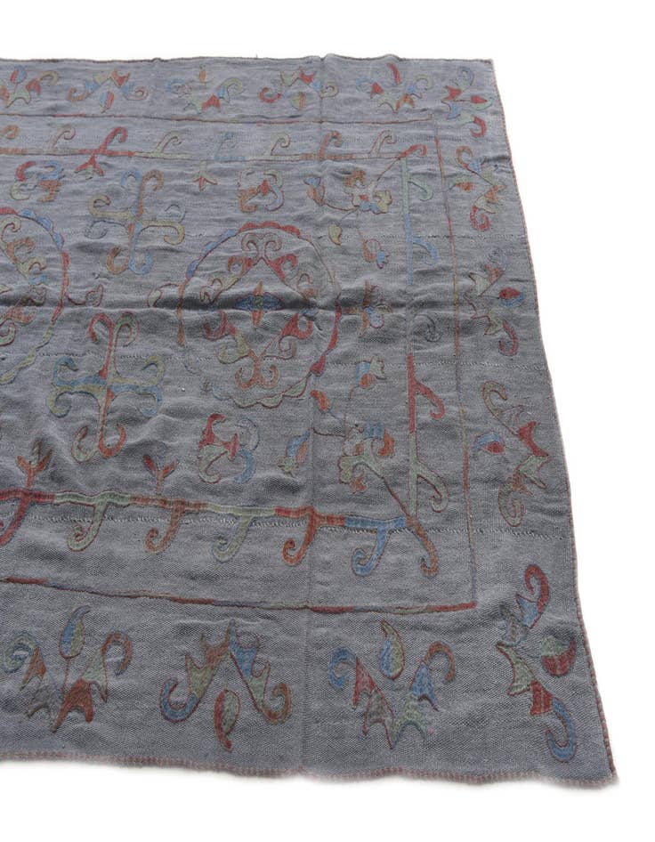 Detail image of  5' 6 x 7' 10  Hand Woven Kilim Suzani Wool Rug