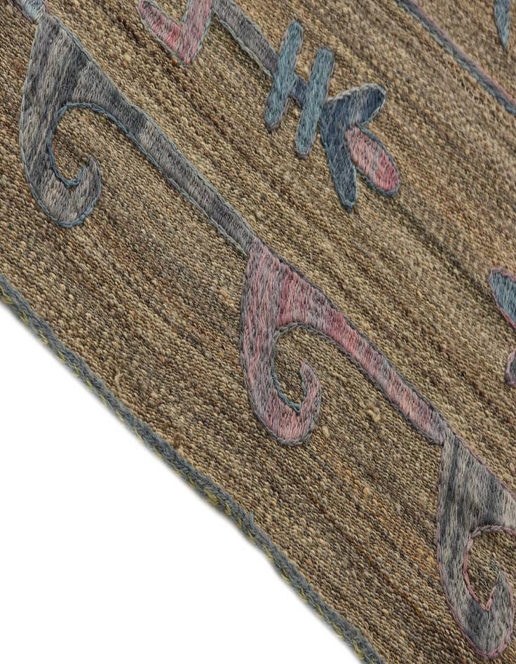 Detail image of  5' 7 x 7' 8  Hand Woven Kilim Suzani Wool Rug