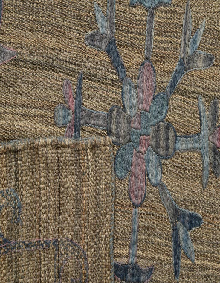 Detail image of  5' 7 x 7' 8  Hand Woven Kilim Suzani Wool Rug