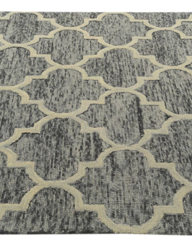 Detail image of  5' 1 x 8' Luna Wool Rug