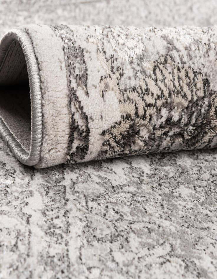 Detail image of  5' 3 x 7' 7 Modern Classical Rug